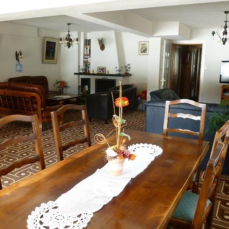 Hotel De La Poste Вербье Экстерьер фото