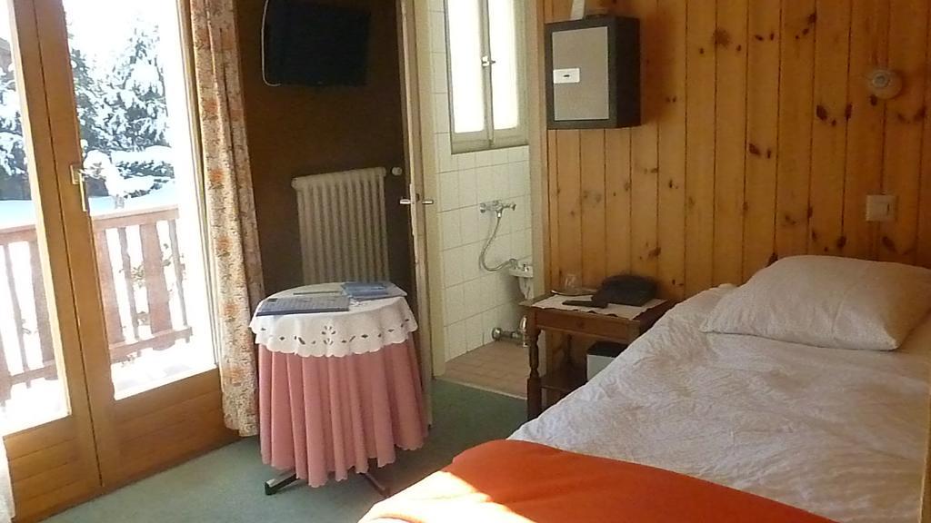 Hotel De La Poste Вербье Экстерьер фото