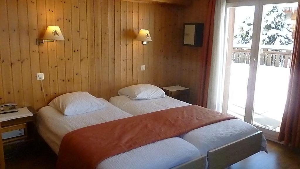 Hotel De La Poste Вербье Экстерьер фото